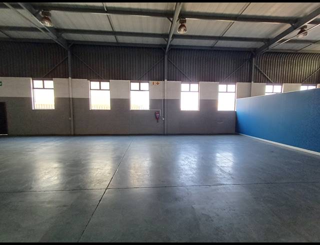 530M² MINI FACTORY TO LET IN HONEYDEW
